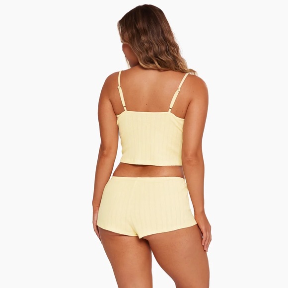 SET Active Pointelle button shorts - Picture 2 of 2